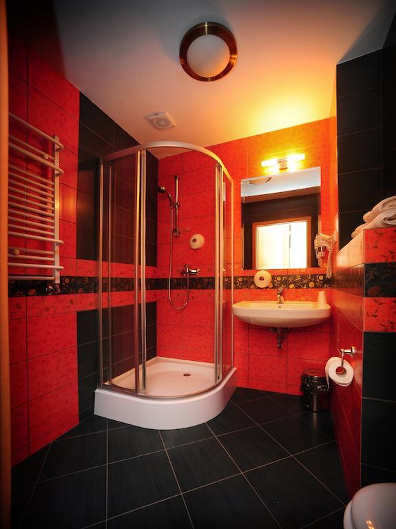 Hotel Gwda Pila Bagian luar foto