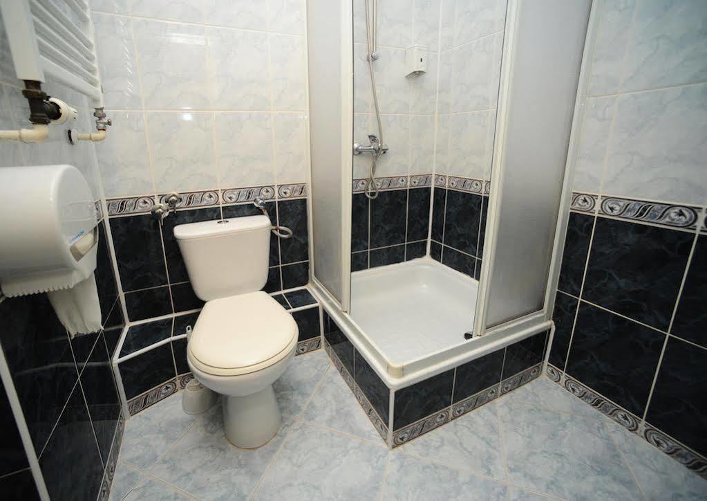 Hotel Gwda Pila Bagian luar foto